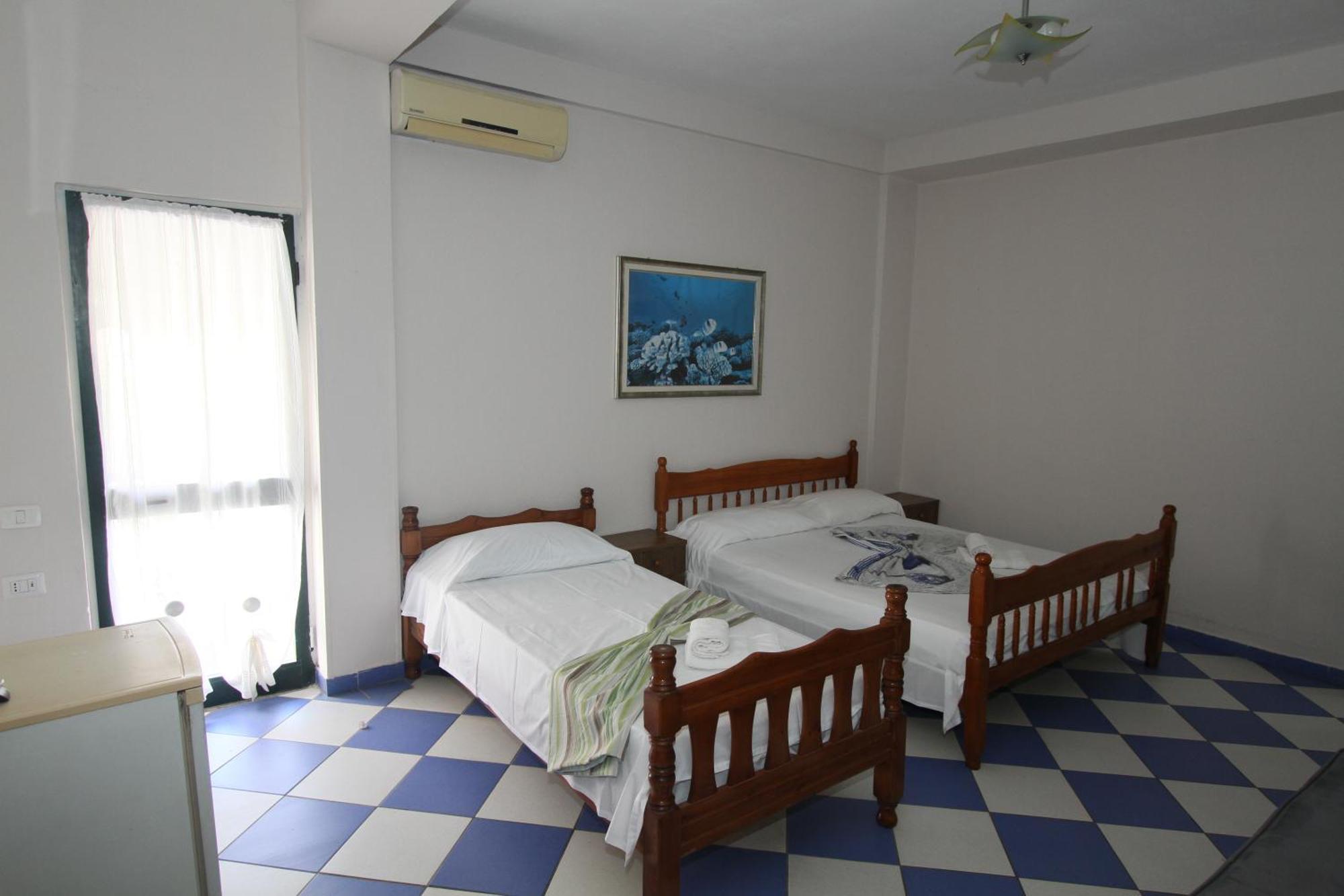Kompleksi Eli Guest House Durres Ngoại thất bức ảnh